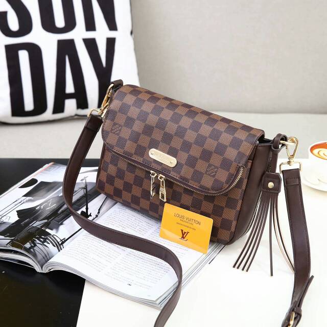 Lv Louis Vuitton Preston Flap Crossbody Bag Kode F2246#