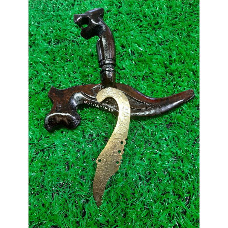 BARANG ANTIK KUJANG BERWAFAK TULISAN ARAB