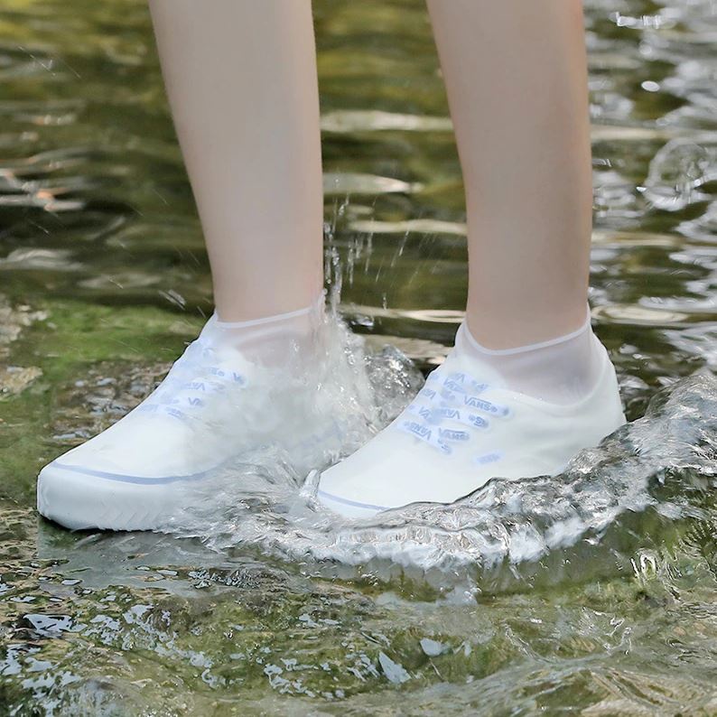 Cover Shoes Pelindung Sepatu Karet Anti Air Hujan Waterproof Cover Sepatu Anti Air Waterproof Shoes