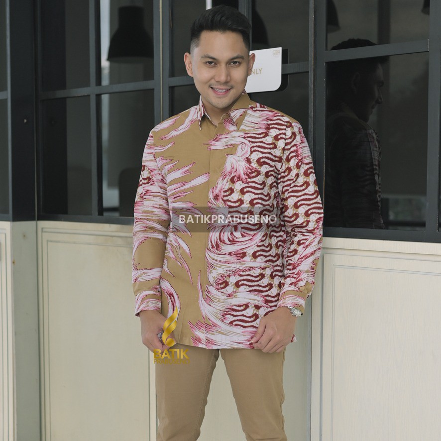HANGGA BUWANA KEMEJA BATIK LENGAN PANJANG FURING