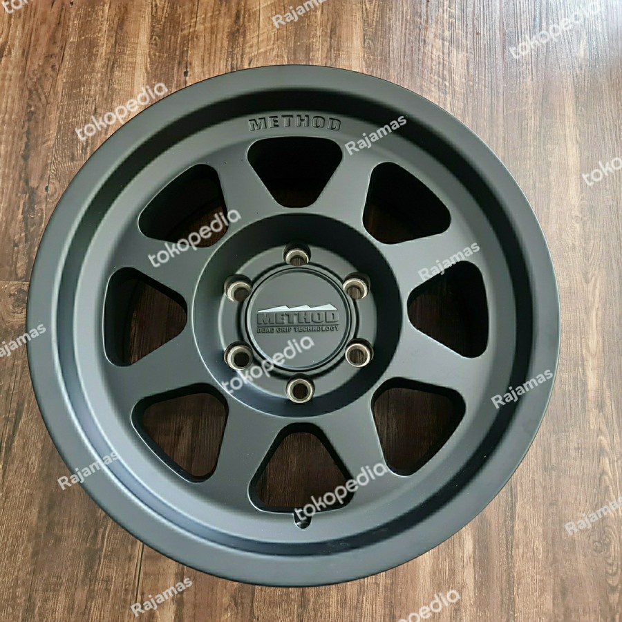 Velg R17 Method Black R17x8.5 6x139.7 Et O