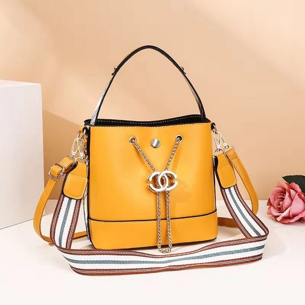 TAS HAPPY KPC8759 Tas batam import wanita model slingbag LT1646 B1698