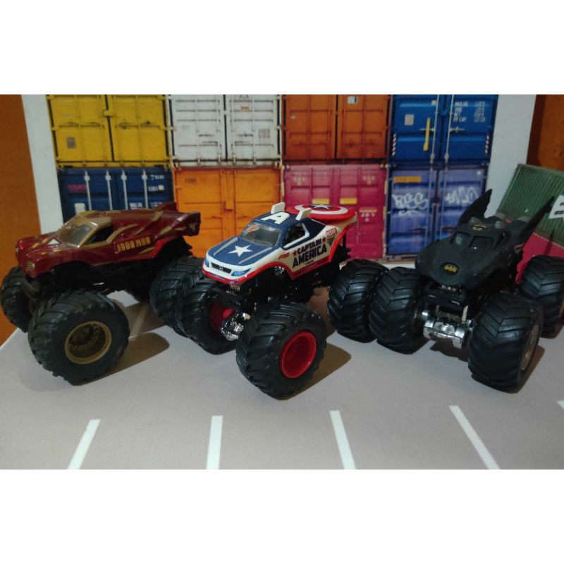 Hot Wheels MJ Monster jam Avengers Team dan Batman