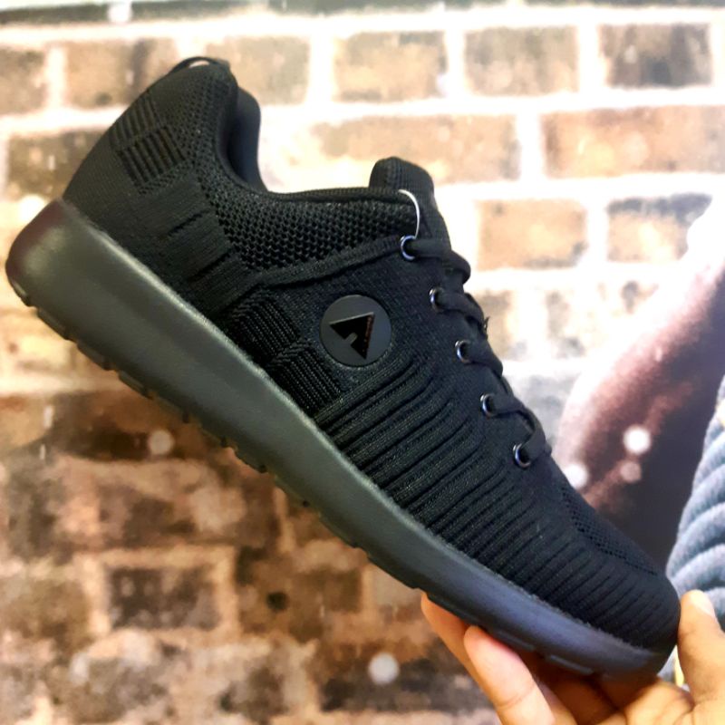 Sepatu Unisex Airwalk Jovic Mono Black Original Sport/Casual