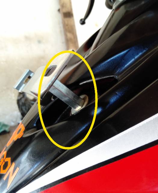 Mur dudukan platnomer satria hiu lscm 2biji ORI SGP