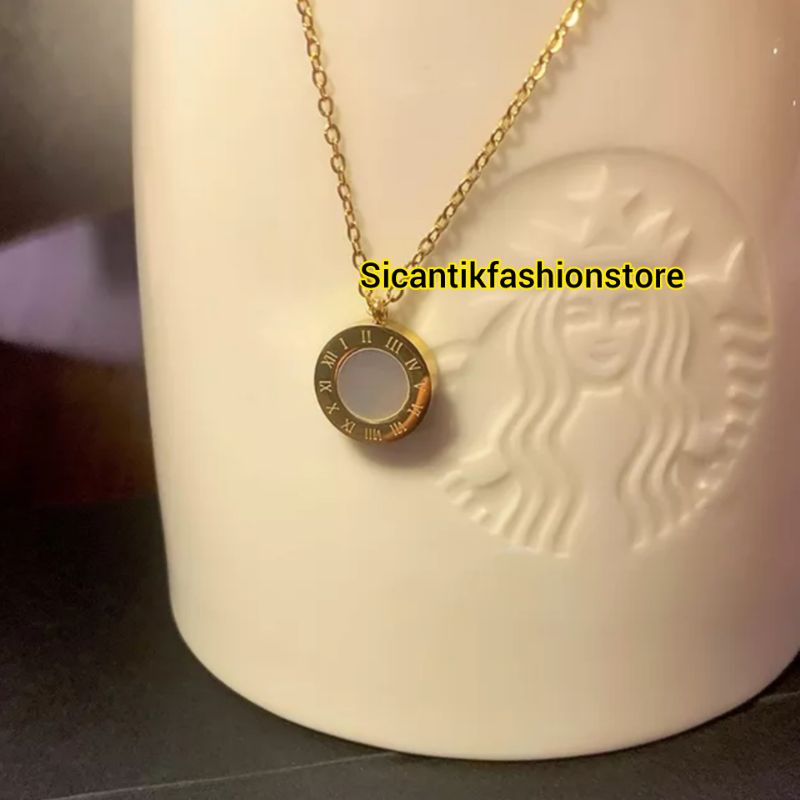 Kalung Titanium Wanita Gold Liontin Bulgari Angka Romawi Bolak balik Terbaru Terlaris Anti Karat Selamanya Kalung Rantai Gold Plus Liontin Bulgari Angka Romawi Bolak balik Fashion Wanita Liontin Gold Liontin Angka Romawi Kalung Titanium Rantai Gold