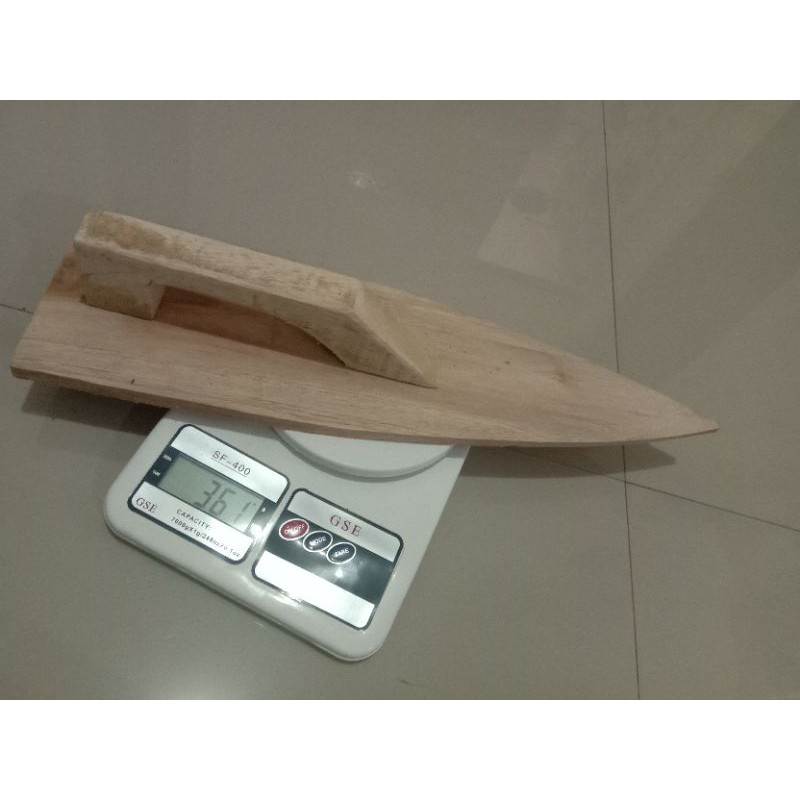 Kasutan / Trowel Kayu Jati 43cm