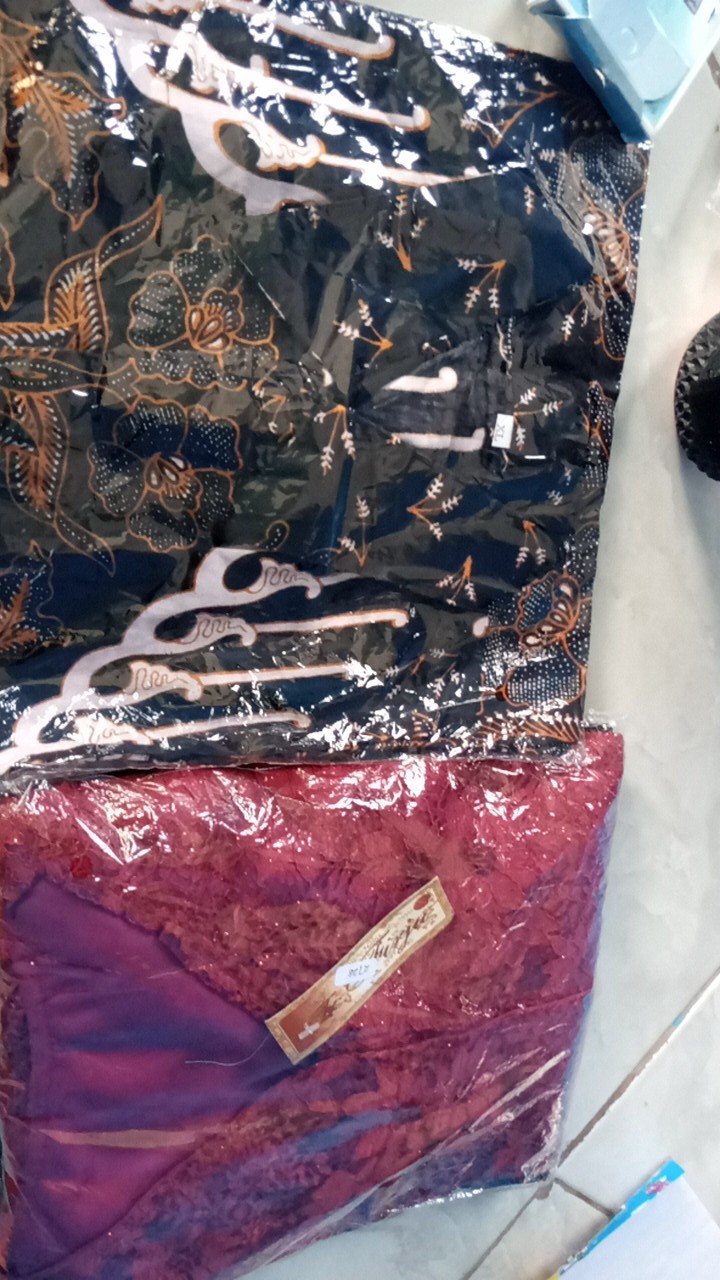 Batik Couple Kebaya Brukat Kancing Depan Busui 2728