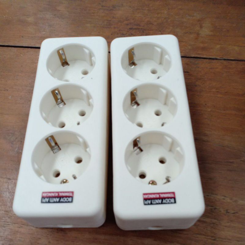 STOP KONTAK LOYAL 3 LUBANG/STOP KONTAK LOYAL LUBANG 3 TANPA LAMPU