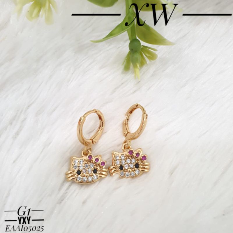 Anting Yaxiya hk Gold E05025