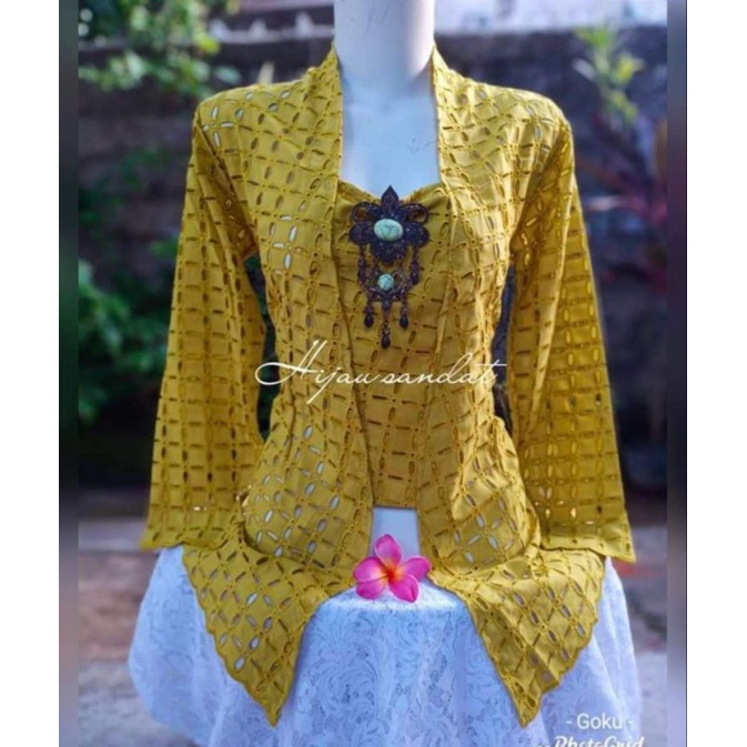 kebaya katun bolong