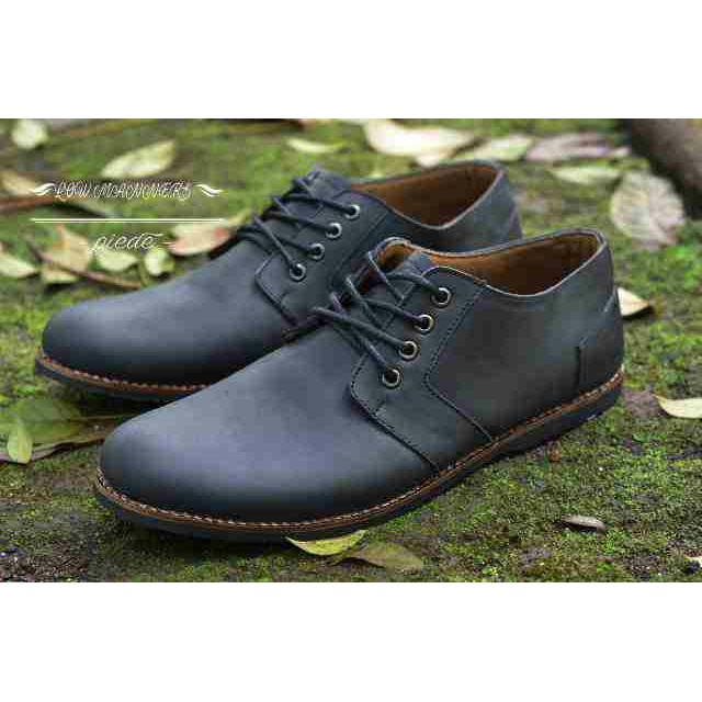 SEPATU PIEDE LOW MANNER BLACK KULIT