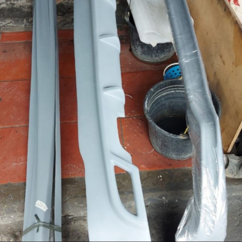 bodykit full set ertiga 2017 mentah