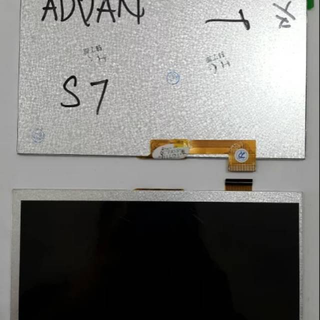 Lcd Advan S7C