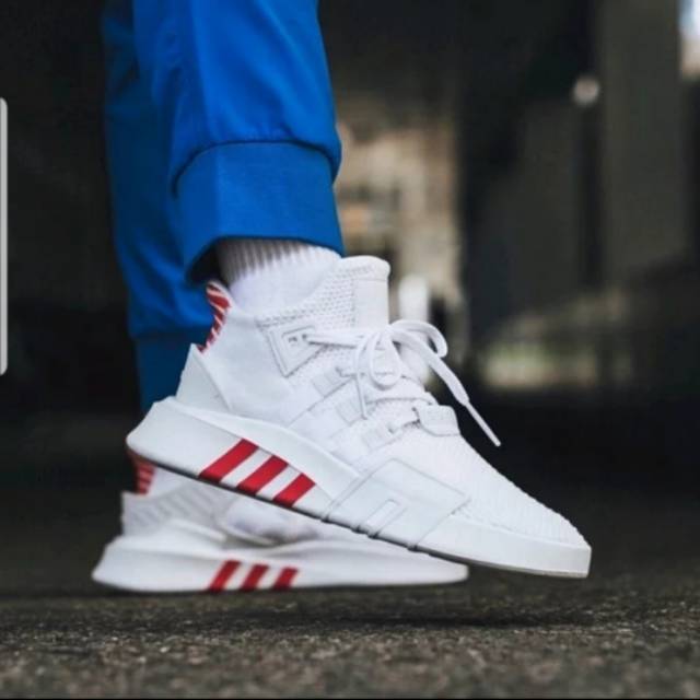 eqt white red