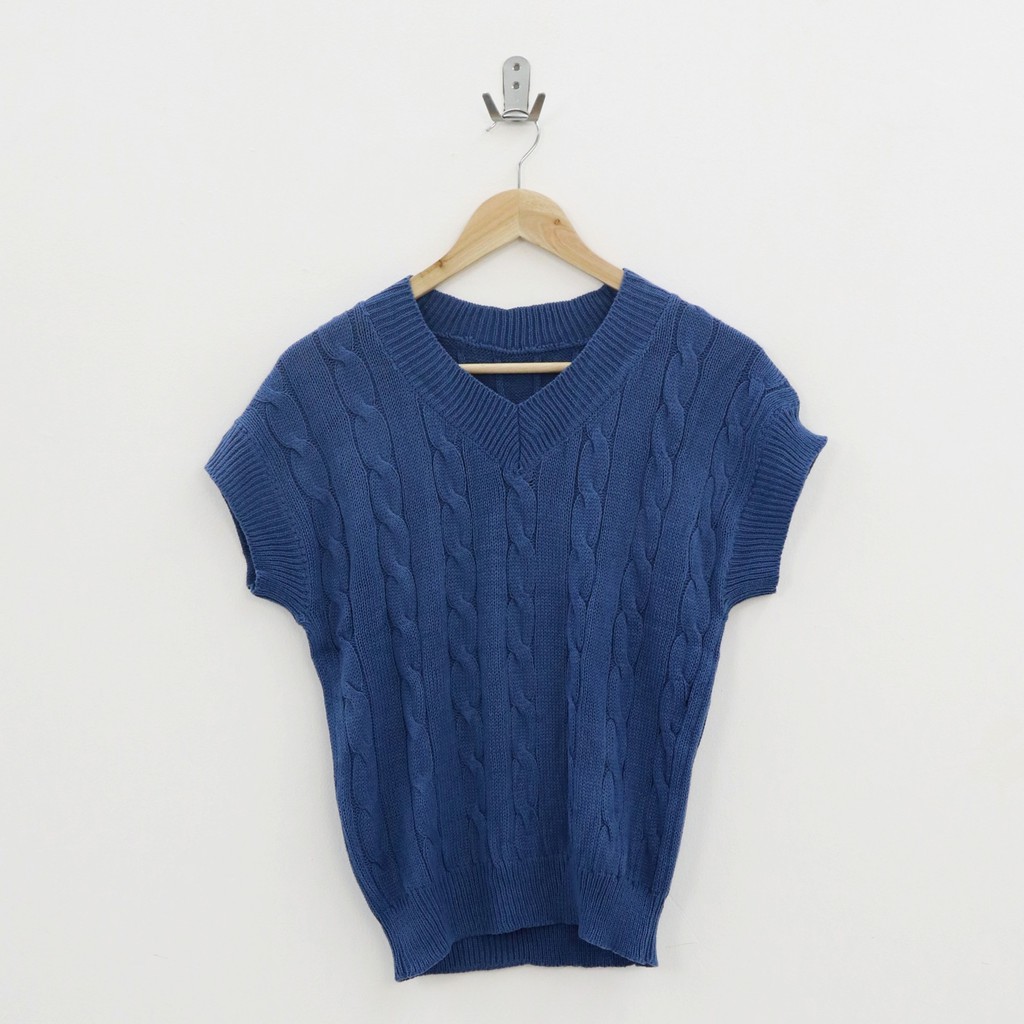 Ariele knit vest top -Thejanclothes