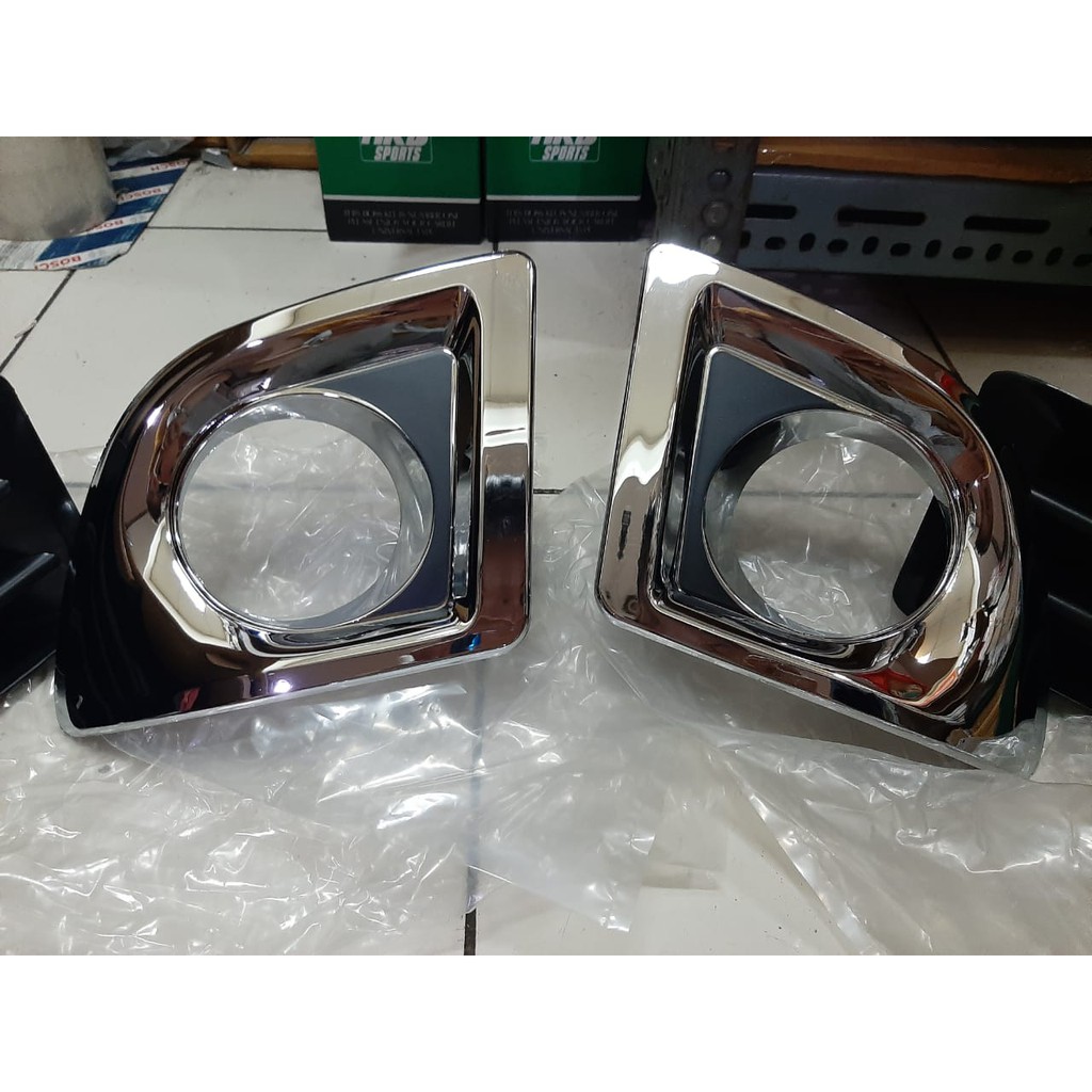 RING FOGLAMP MOBIL AVANZA XENIA NEW VVTI 2007-2011 + KISI-KISI GARNISH FOGLAMP