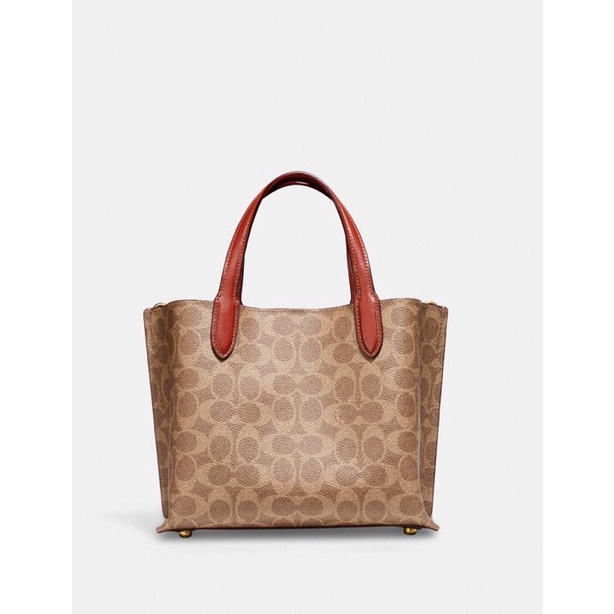 Coach Willow Tote 24 In Signature Canvas (C8562)