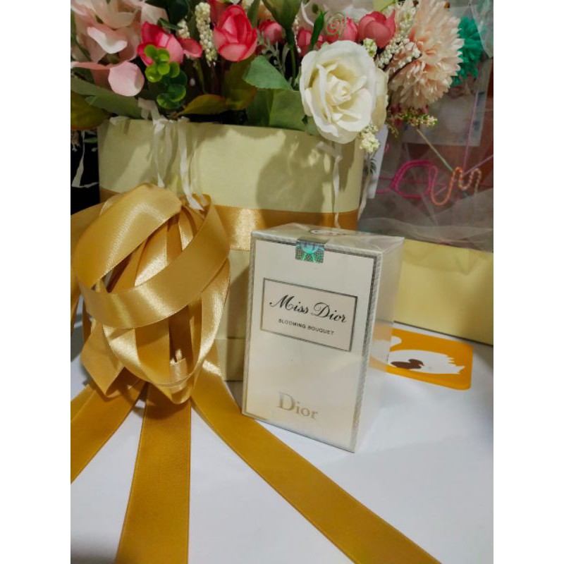 Parfum DIOR "Mss Dior" Blooming Bouquet