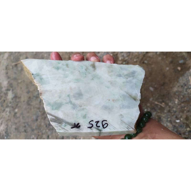 BONGKAHAN BATU ICE GREEN WHITE JADEITE JADE ACEH 925 GRAM