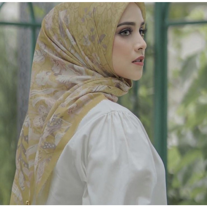 preloved daisy yellow buttonscarves