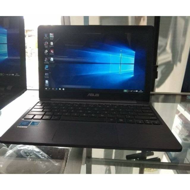 Asus Intel  (R) Coleron CPU N3350