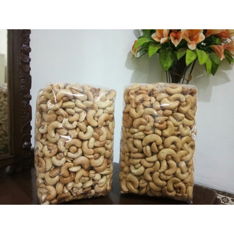 

Kacang Mete Matang Kiloan Goreng/Oven Wonogiri