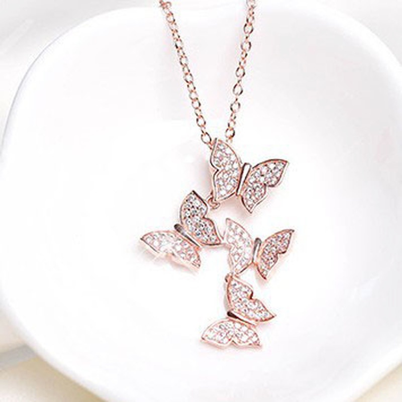 [Ready Stock]Fashion Retro Silver Plated Four Butterflies Diamond-Studded Necklace