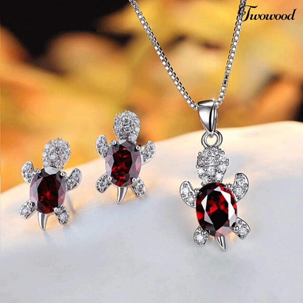 Twowood 1 Set Earrings Necklace Turtle Pendant Rhinestone Jewelry Shiny Stud Earrings Choker Necklace for Wedding