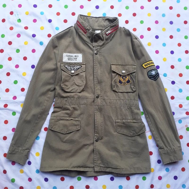 SALE JAKET VINTAGE / jaket parasut / thrift jaket second-Parka minus 100x71