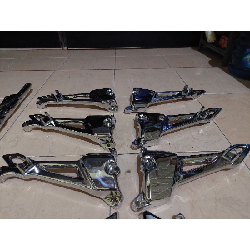POSTEP BELAKANG MEGAPRO PRIMUS ORI COPOTAN MOTOR SUDAH CRHOME