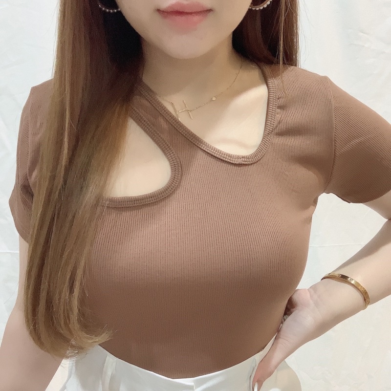 Rib Fitted Asymmetric Cut Out Short Sleeve Top | Baju Kaos Rib Knit Lengan Pendek Atasan Wanita Korean Fashion | Maimon Grosir