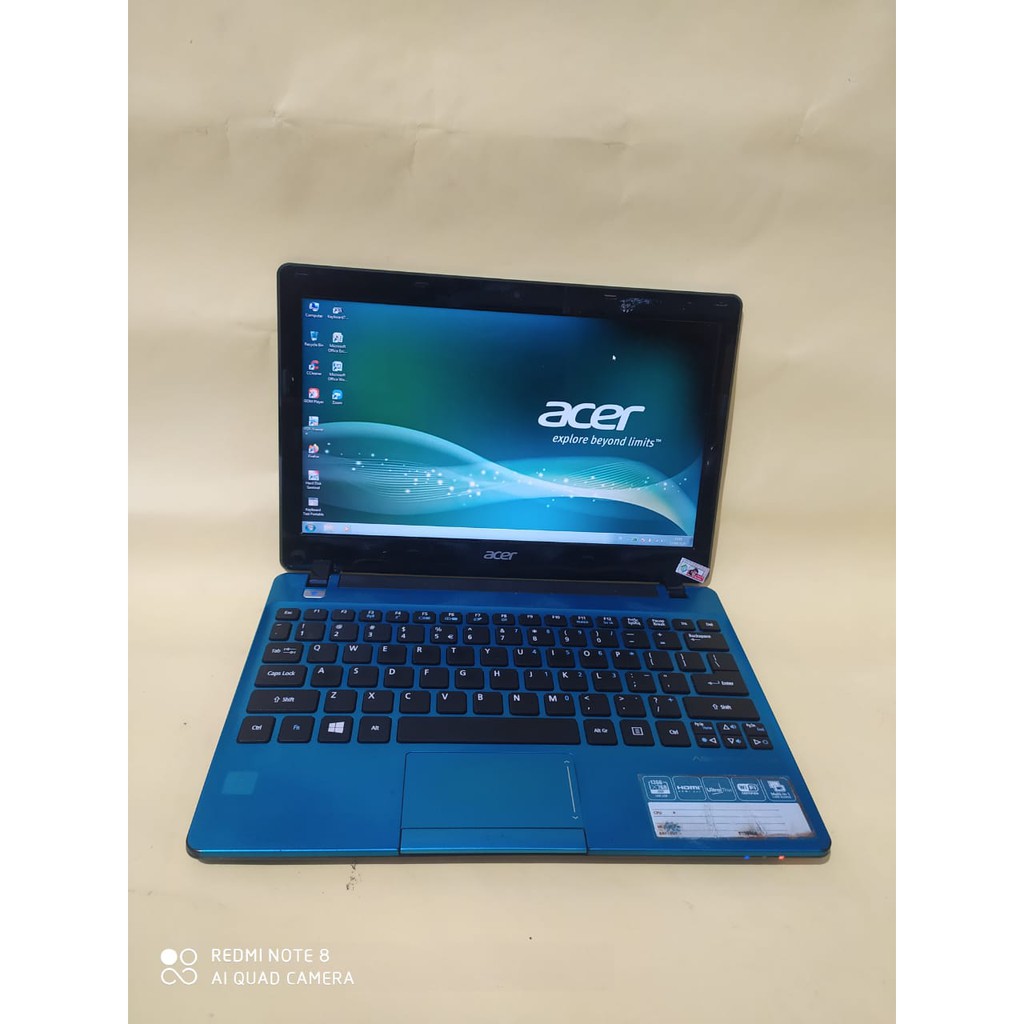 ACER Aspire One 725 Blue AMD C-70 RAM 2GB HDD 320GB Second