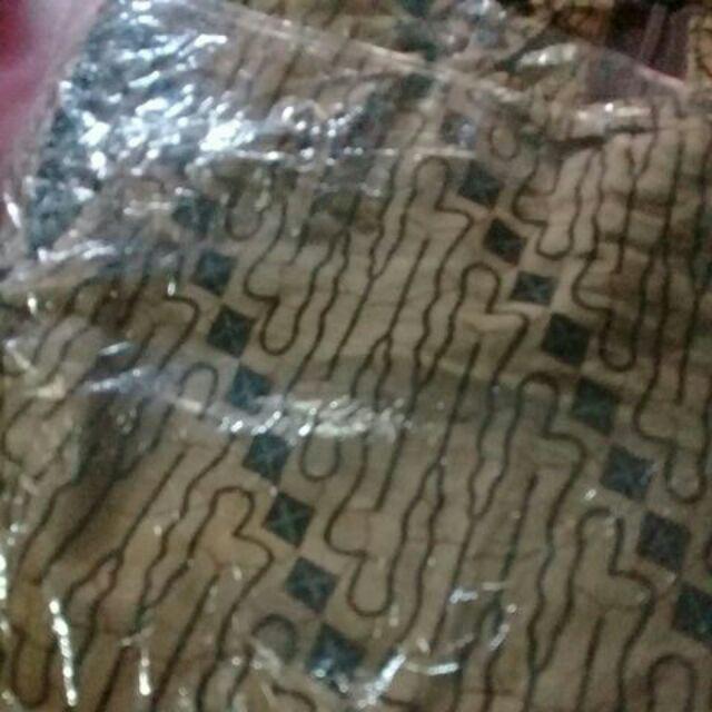 Batik Edo - Couple Tunik Sogan Serut Genes Apsari Coklat Batik Modern Midi Sarimbit Kerja Seragam