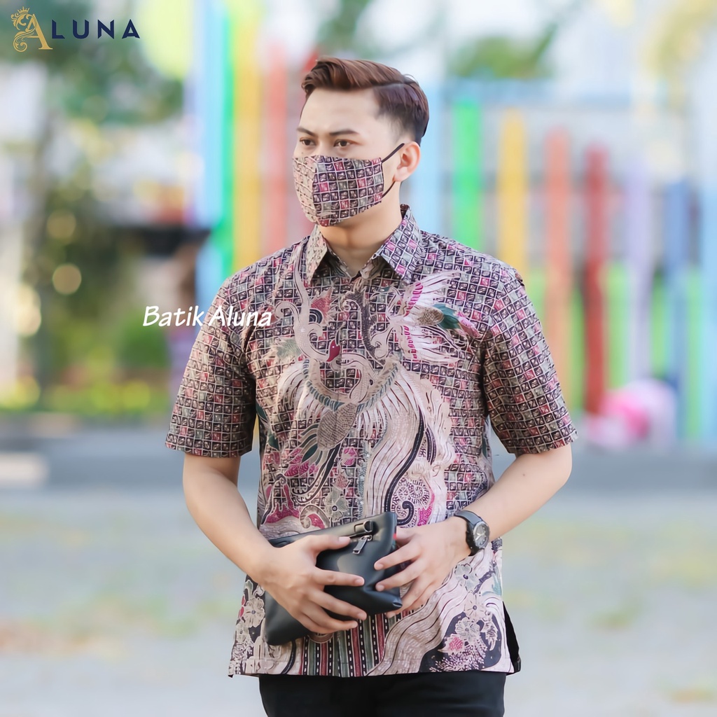 TERLARIS.!! BAJU BATIK PRIA LENGAN PENDEK KEMEJA BATIK PRIA KEREN MODERN BATIK COWOK KEKINIAN PD 012