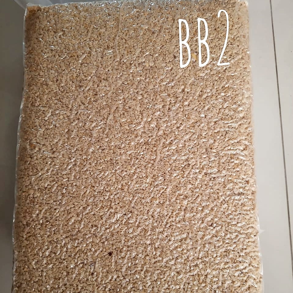 

Kacang Mede Hancuran Menir/BB 10kg