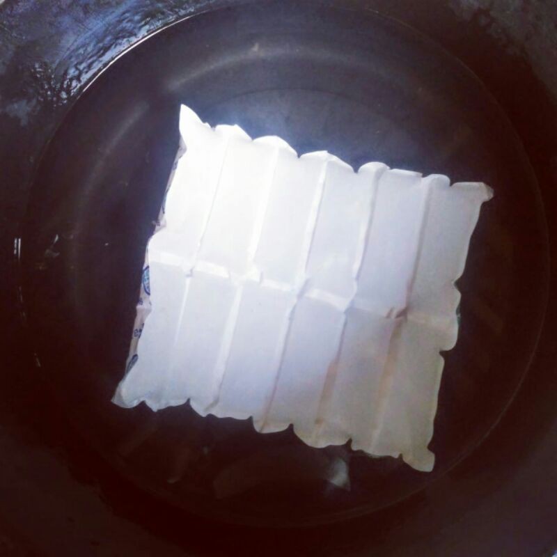 ice gel TERBAIK tahun 2022 dan BEST BRAND MERK THERMAFREEZE ice pack dapat 12 pcs JUMBO dry ice Diskon Hemat 30%