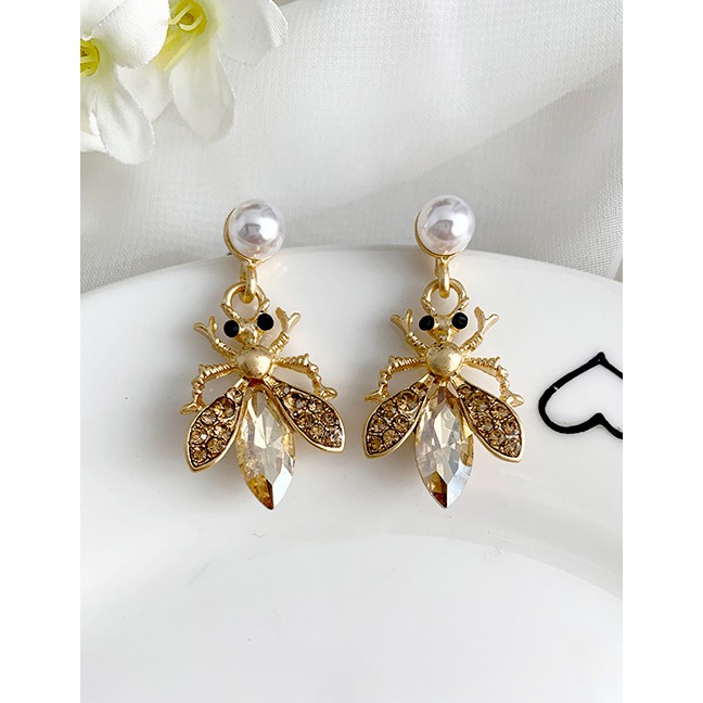 LRC Anting Tusuk Fashion Alloy Stud Earrings F71067