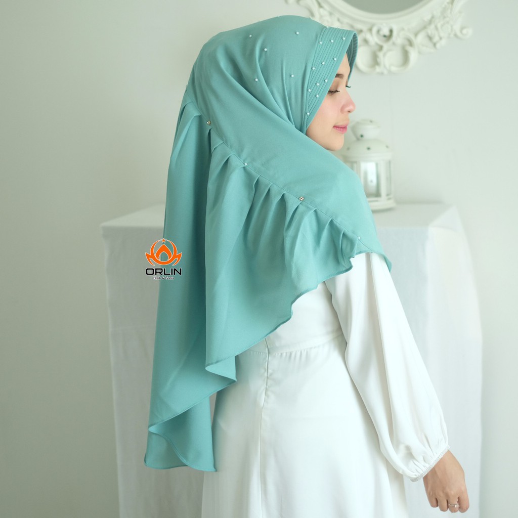 ORLIN HIJAB SALMA GURITA LAZMY BAHAN DIAMOND CREPE MUTIARA SWAROVSKY BY INDOHIJAB GROSIR