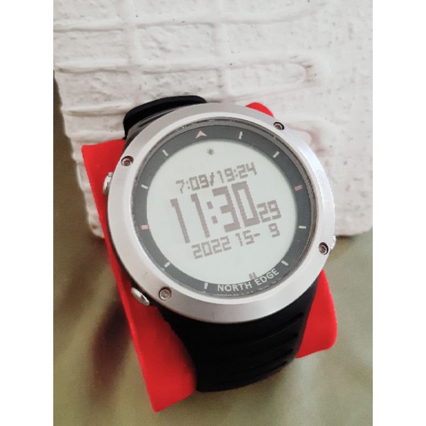 WATCH OUTDOOR NORTH EDGE ' ALTAY