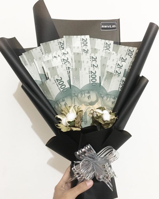

Money Bouquet pecahan 2000