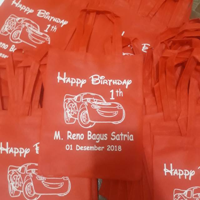 

Size 20x25 tas ultah/tas souvenir ultah/tas ulang tahun murah/ulang tahun/birthday