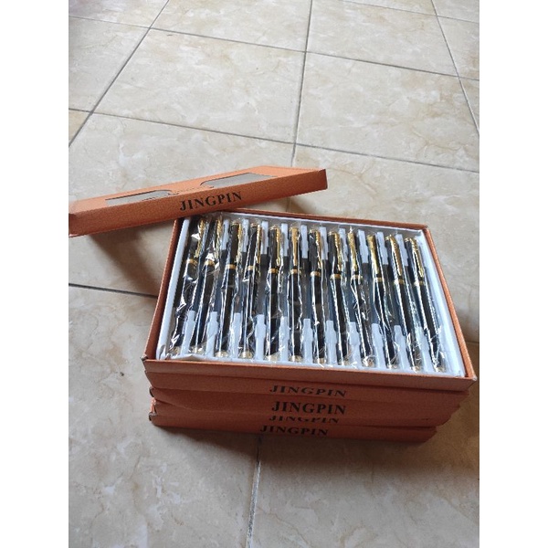 

PEN HERO JINGPIN HITAM EMAS / FOUNTAIN HERO HITAM EMAS