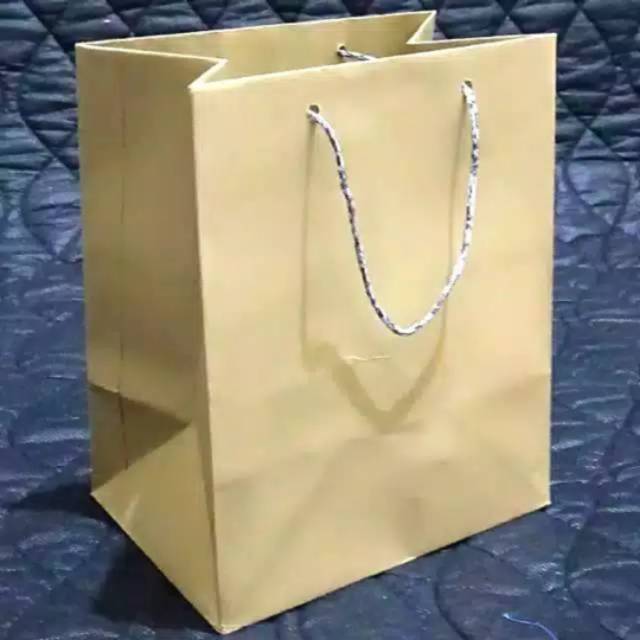 

Paper bag tas kertas R5 polos (18x22)