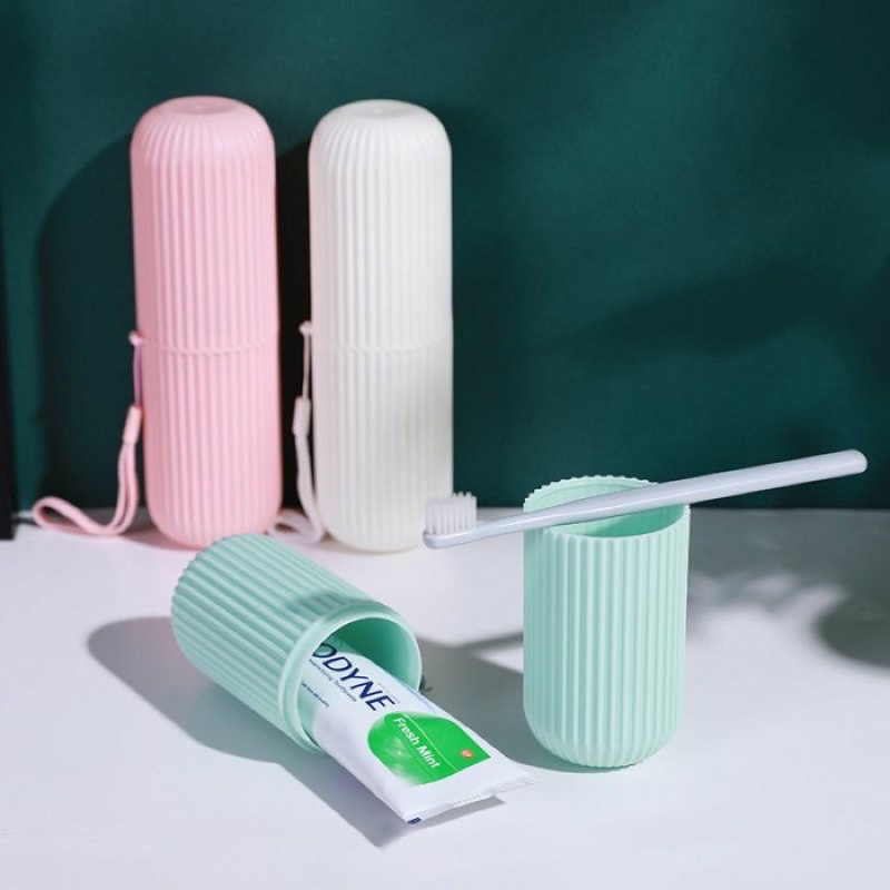 Tempat Sikat Gigi Traveling ToothBrush / Tempat Odol Sikat Gigi - UA