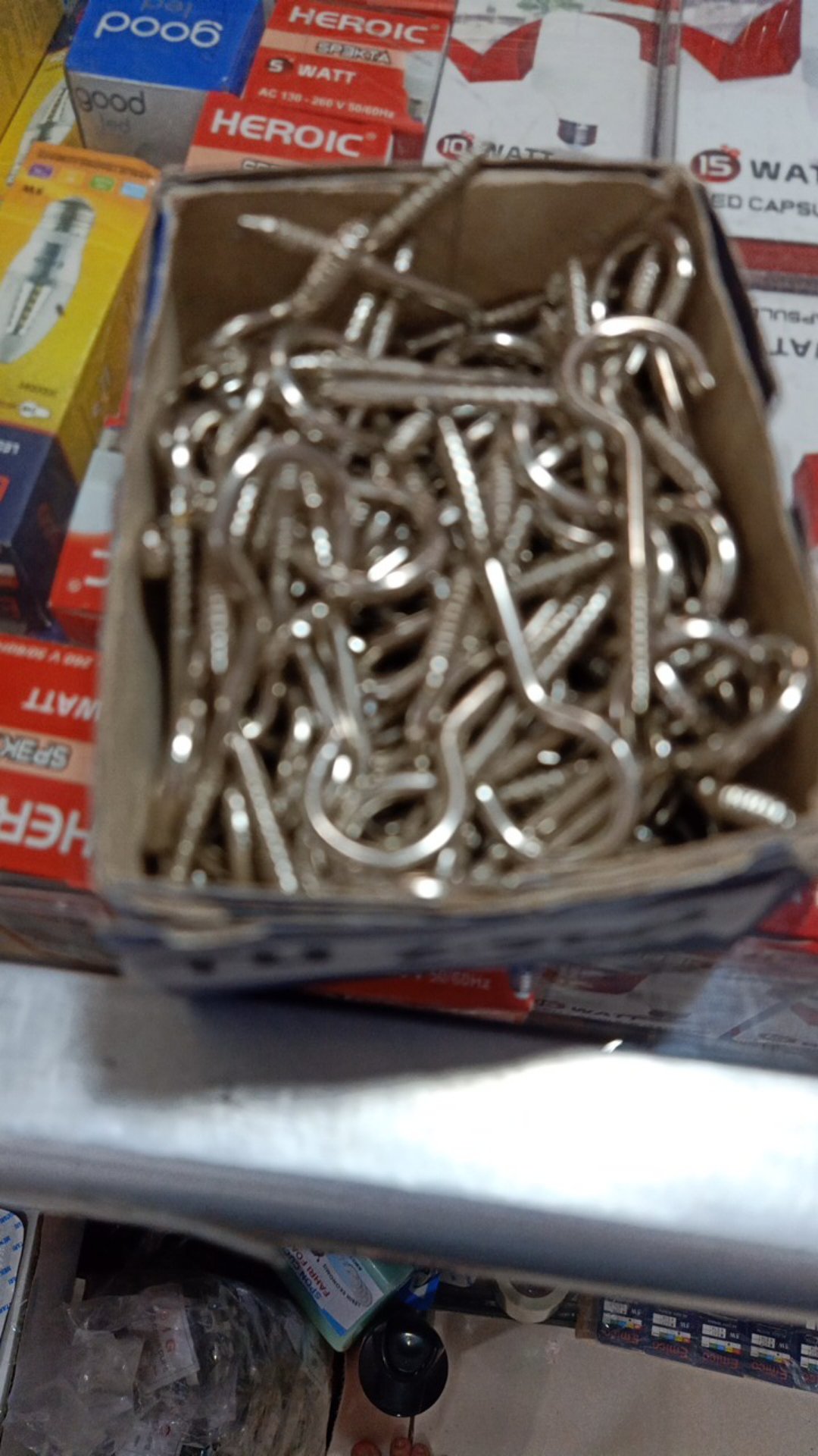 Sekrup Tanda Tanya No 8 / Screw Hook No 8 / Hook Buka No 8