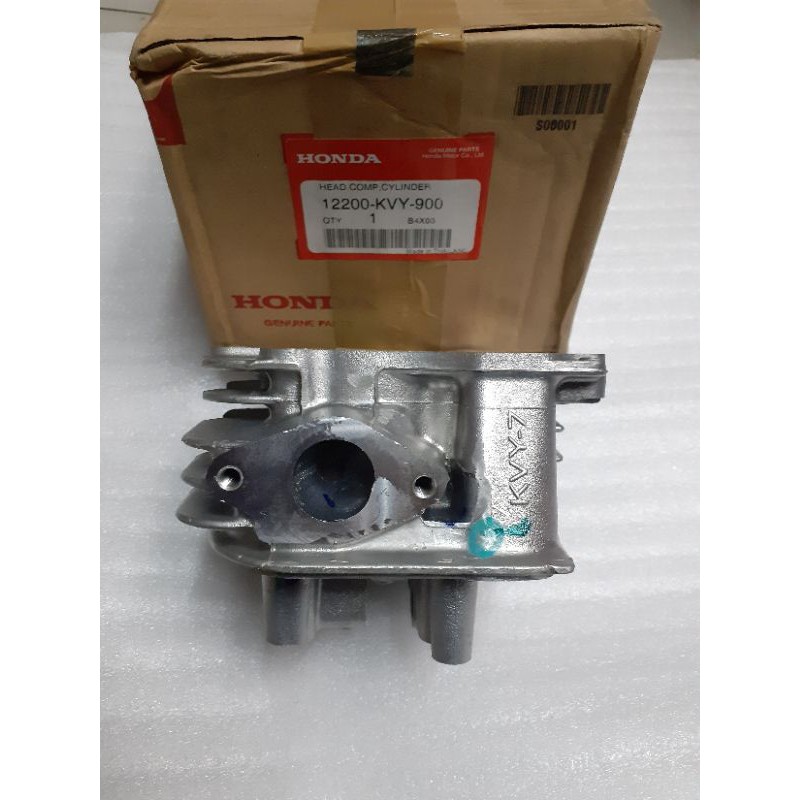 12200KVY900 HEAD COMP CYLINDER HEAD BEAT KARBU