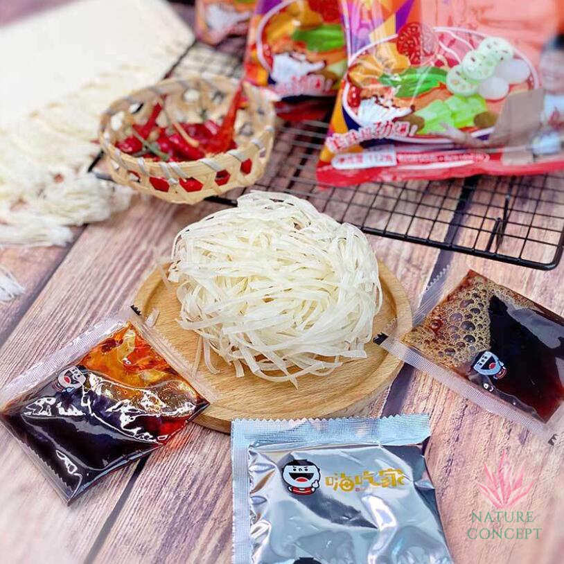 Hai Chi Jia Bihun lebar Asam Pedas Rice Noodle TERMURAH