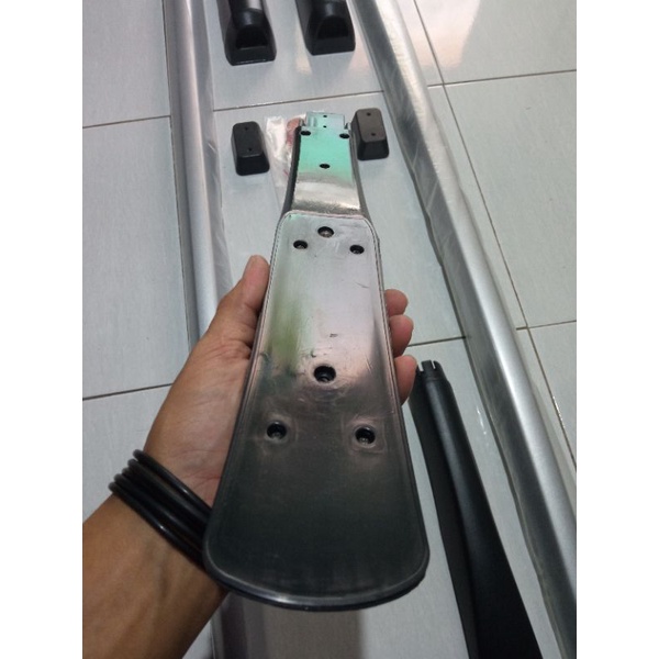 Roof rail ertiga 18 ertiga lama calya sigra dataun livina x gaer  dll