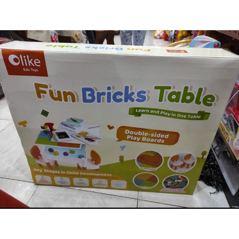 Fund Bricks Table Olike